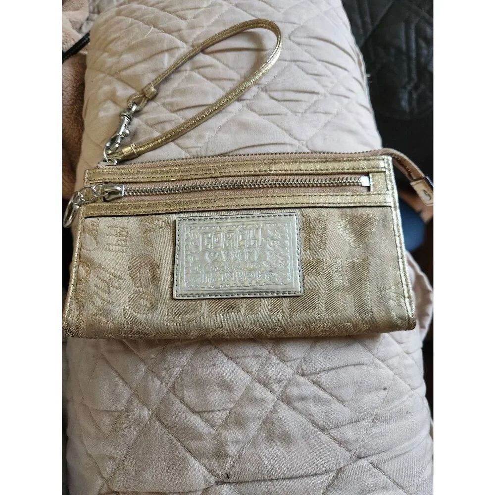 Coach Poppy Wristlet — Gold Silver and Khaki with lavender interior